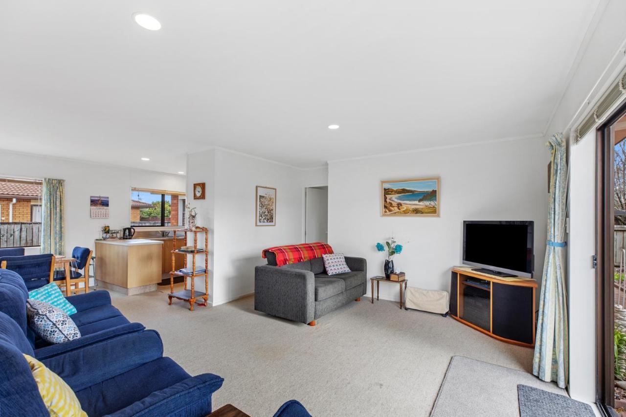 Riviera Casa - Mount Maunganui Holiday Home Экстерьер фото
