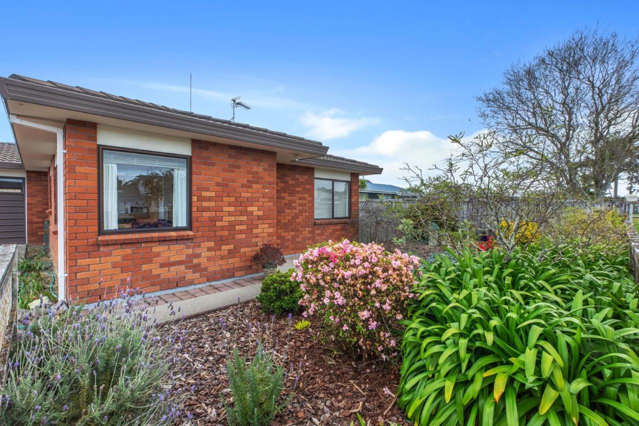 Riviera Casa - Mount Maunganui Holiday Home Экстерьер фото